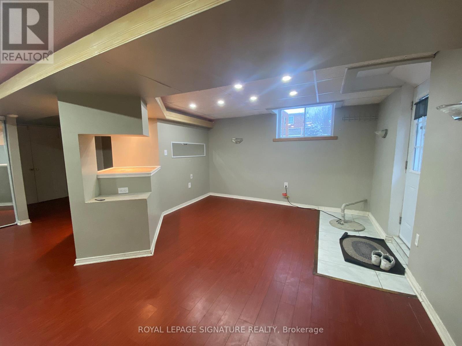 BSMT - 622 CHARTWELL COURT, Pickering, Ontario