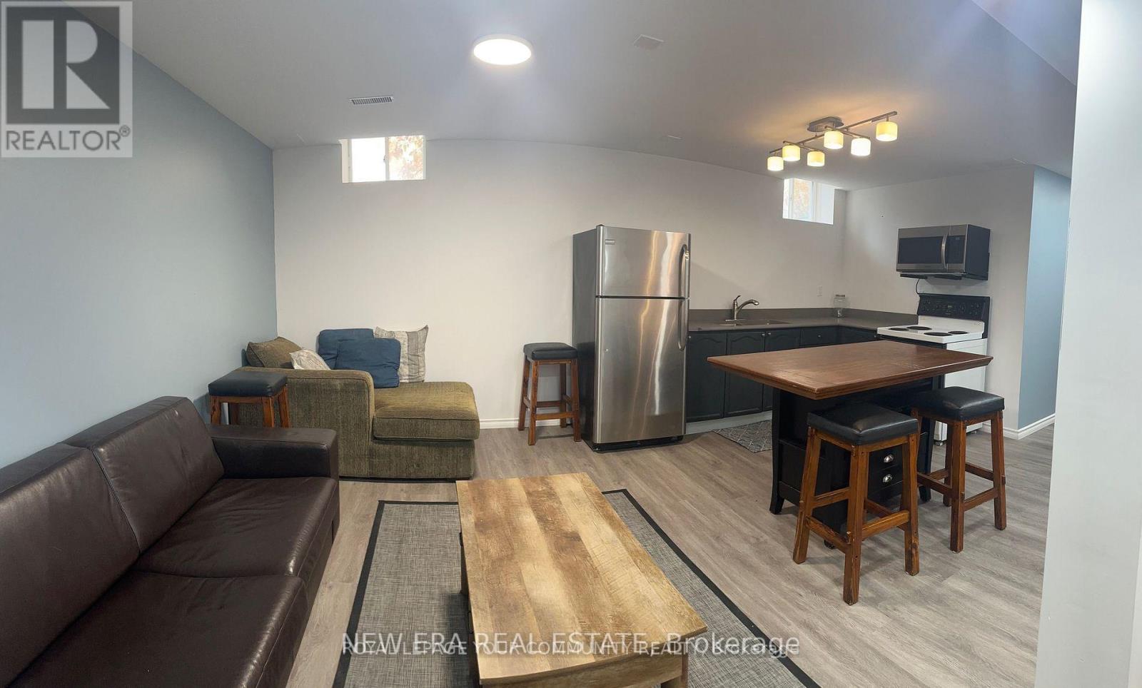 1031 Lake Drive N, Georgina, Ontario  L4P 3E9 - Photo 34 - N12697284