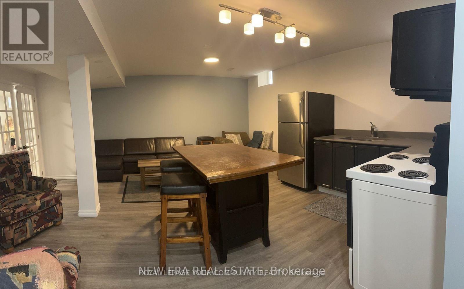 1031 Lake Drive N, Georgina, Ontario  L4P 3E9 - Photo 36 - N12697284