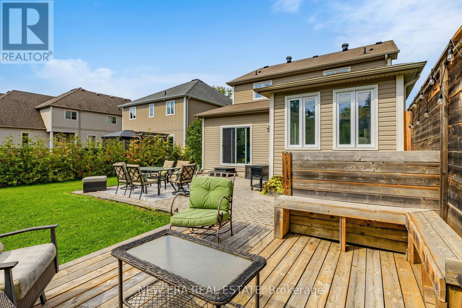 1031 Lake Drive N, Georgina, Ontario  L4P 3E9 - Photo 46 - N12697284