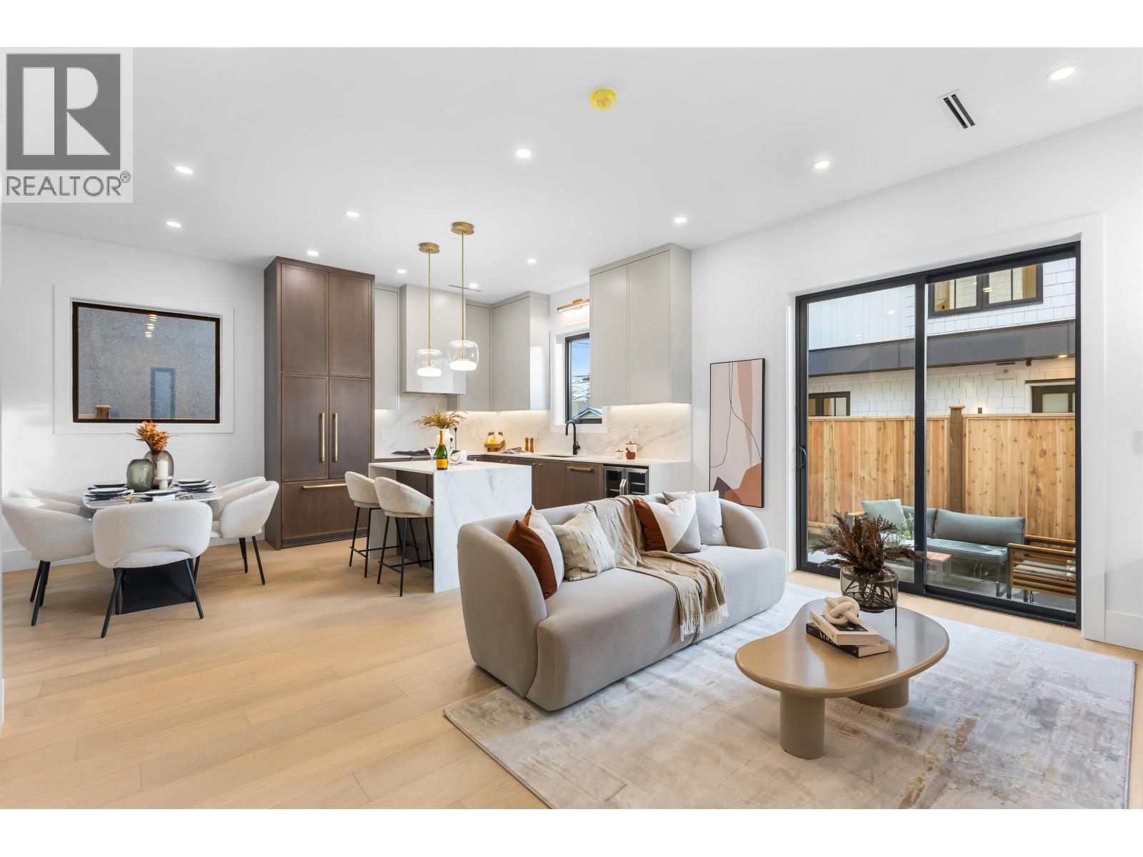 2 546 E 46th Avenue, Vancouver, British Columbia  V5W 2A3 - Photo 3 - R3076797