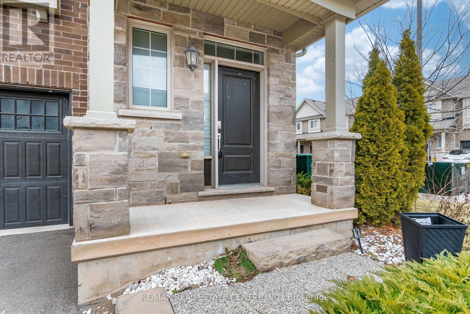 3254 Mockingbird Common, Oakville, Ontario  L6H 0W9 - Photo 40 - W12692506