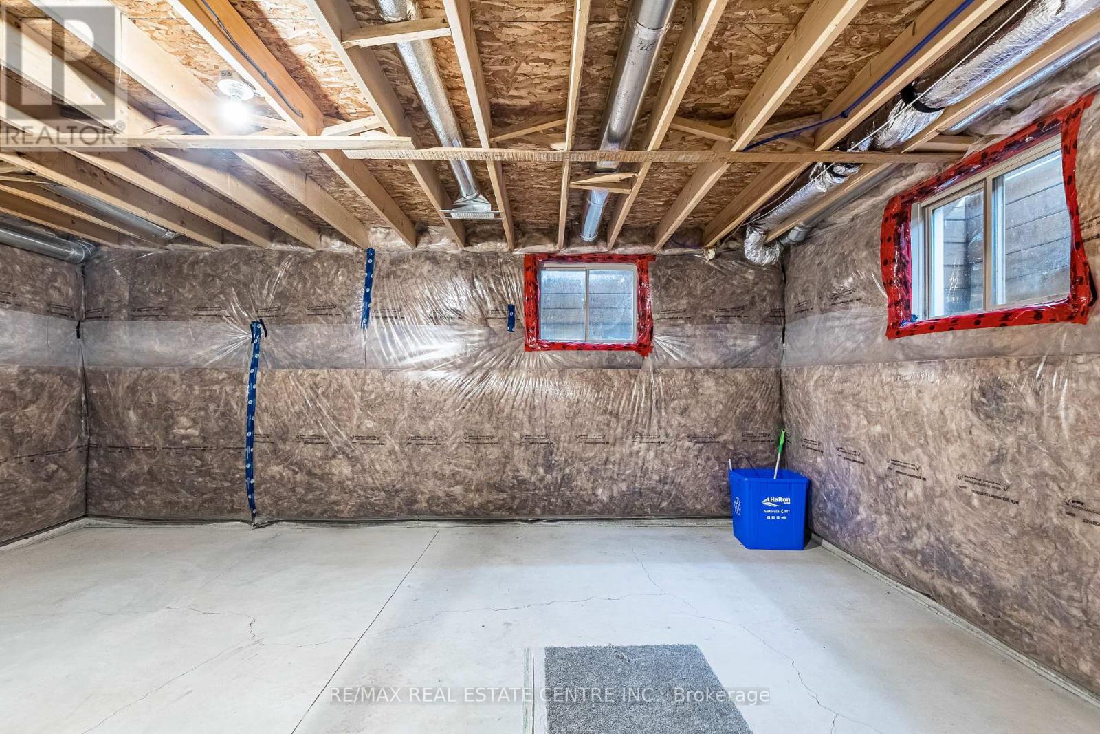 3254 Mockingbird Common, Oakville, Ontario  L6H 0W9 - Photo 39 - W12692506