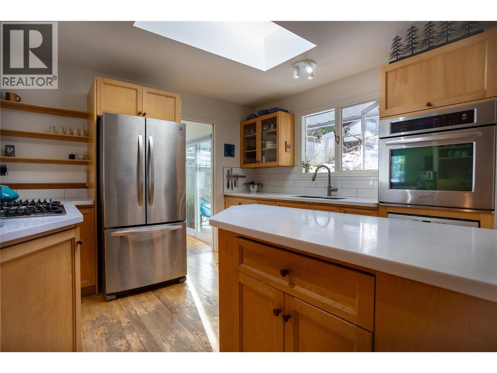 1420 Kootenay Street, Nelson, British Columbia  V1L 1L7 - Photo 8 - 10371815