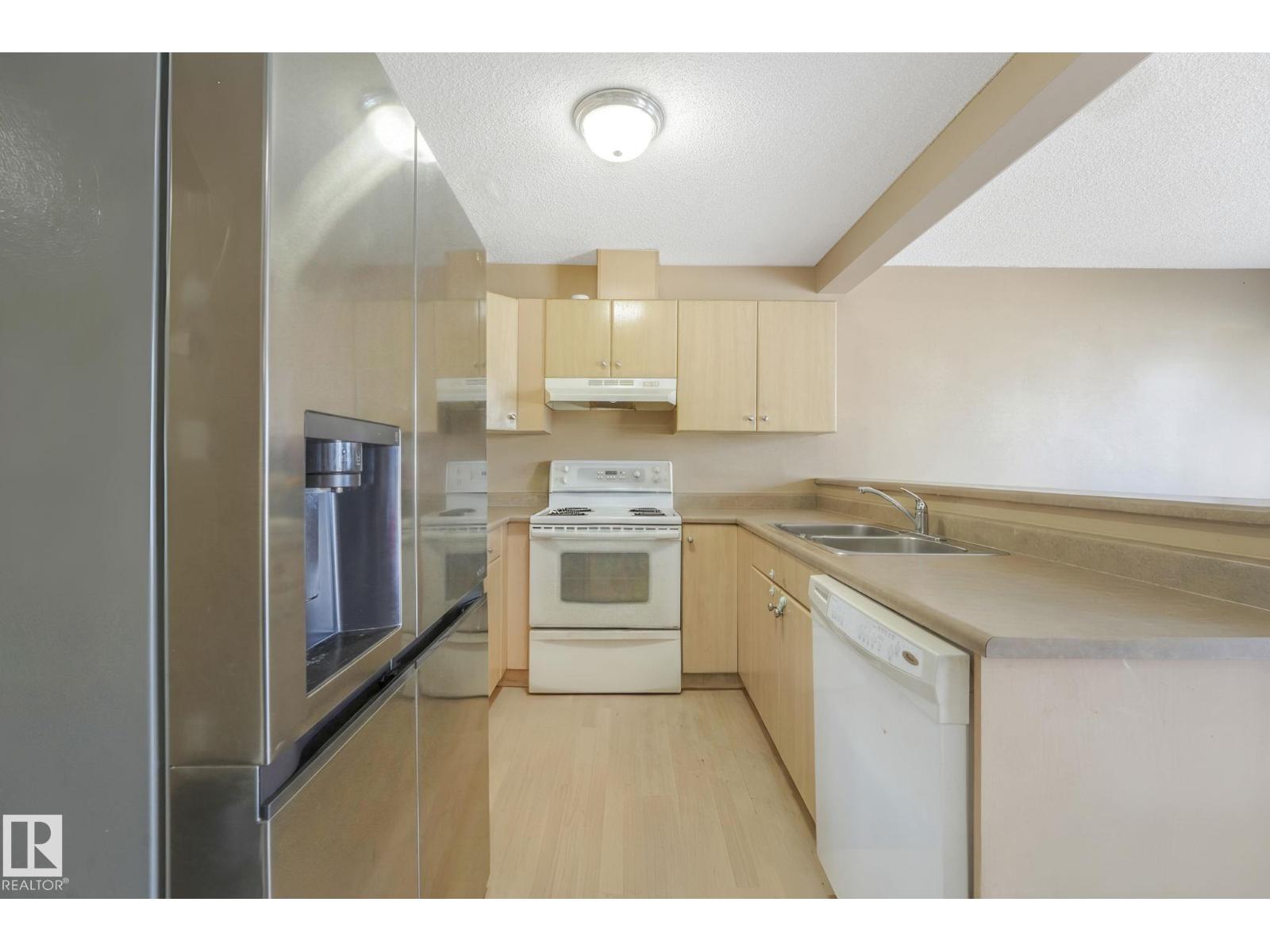 13826 38 St Nw, Edmonton, Alberta  T5Y 3G6 - Photo 10 - E4470029