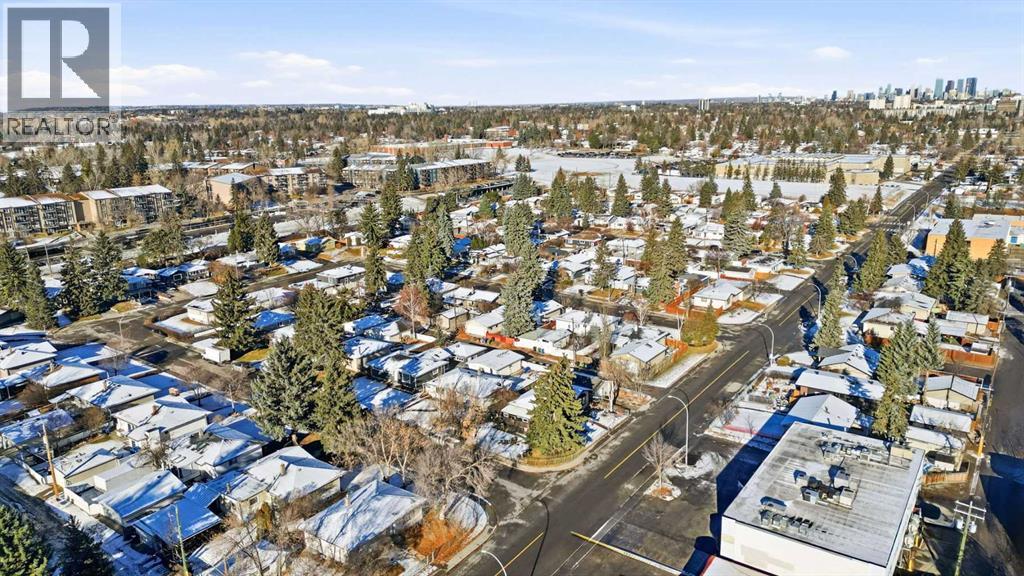 69 Harrow Crescent Sw, Calgary, Alberta  T2V 3B2 - Photo 45 - A2270702