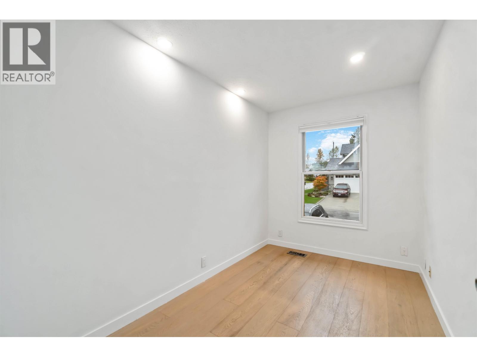 595 Garrow Drive, Port Moody, British Columbia  V3H 1H6 - Photo 7 - R3079609