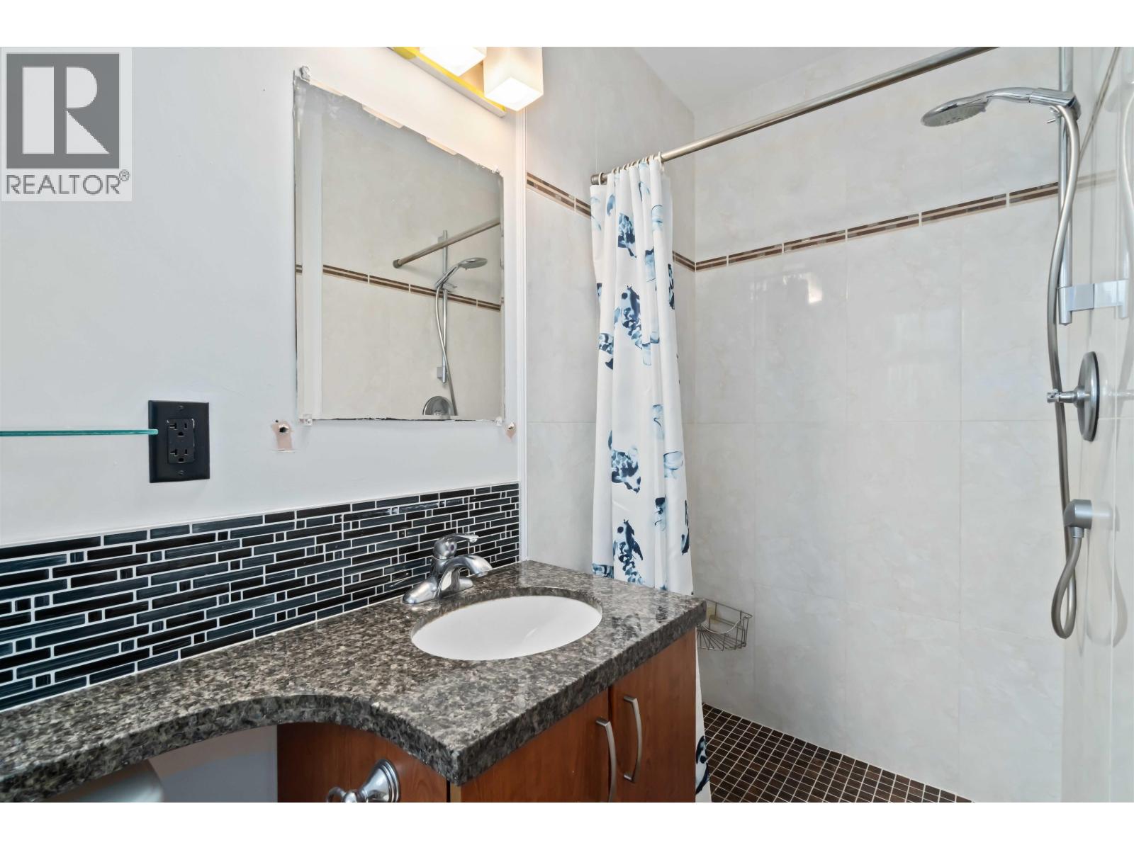 595 Garrow Drive, Port Moody, British Columbia  V3H 1H6 - Photo 11 - R3079609