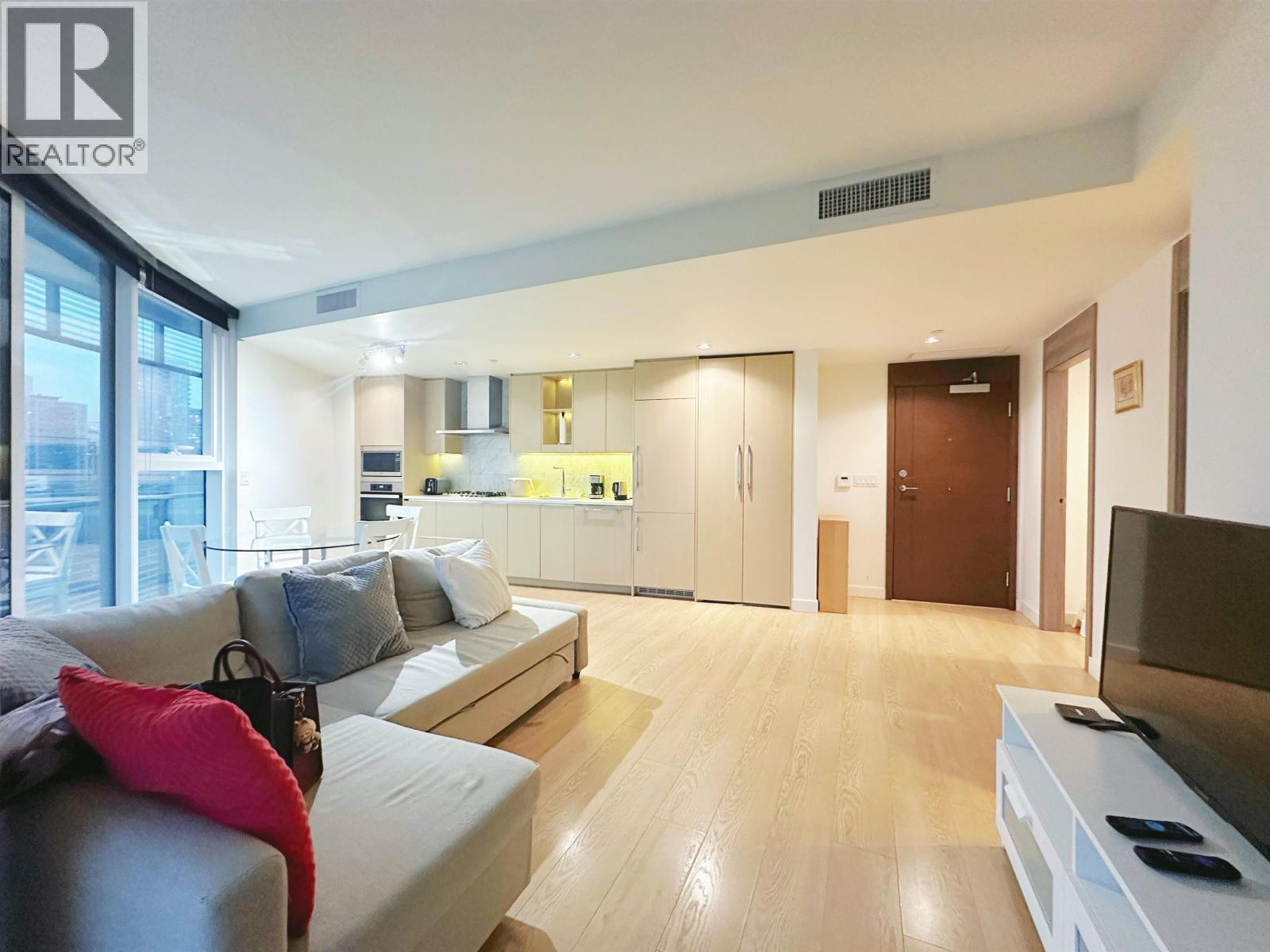 1505 89 Nelson Street, Vancouver, British Columbia V6Z 0E7 - Photo 1 - R3079560