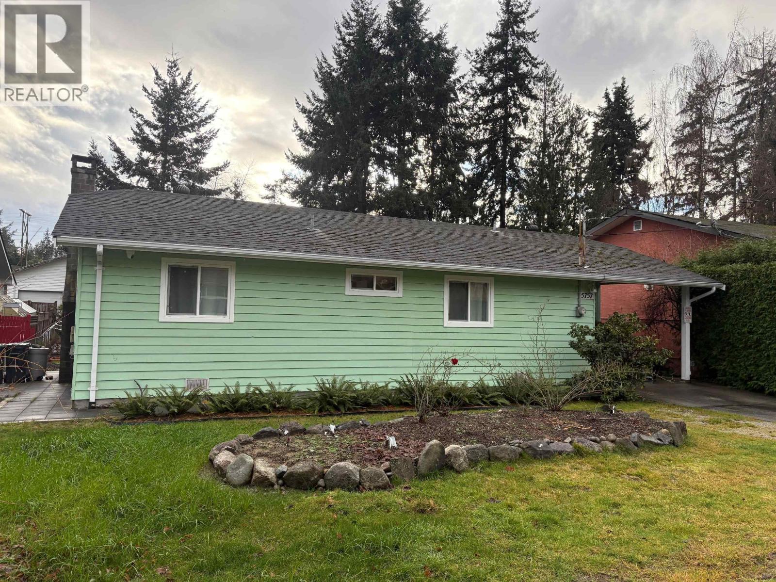 5757 Ebbtide Street, Sunshine Valley, British Columbia  V0N 3A0 - Photo 3 - R3077296