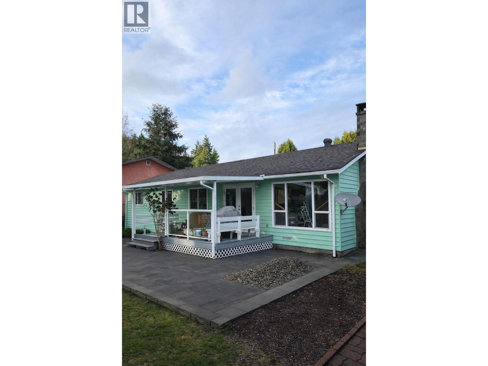 5757 Ebbtide Street, Sunshine Valley, British Columbia  V0N 3A0 - Photo 1 - R3077296