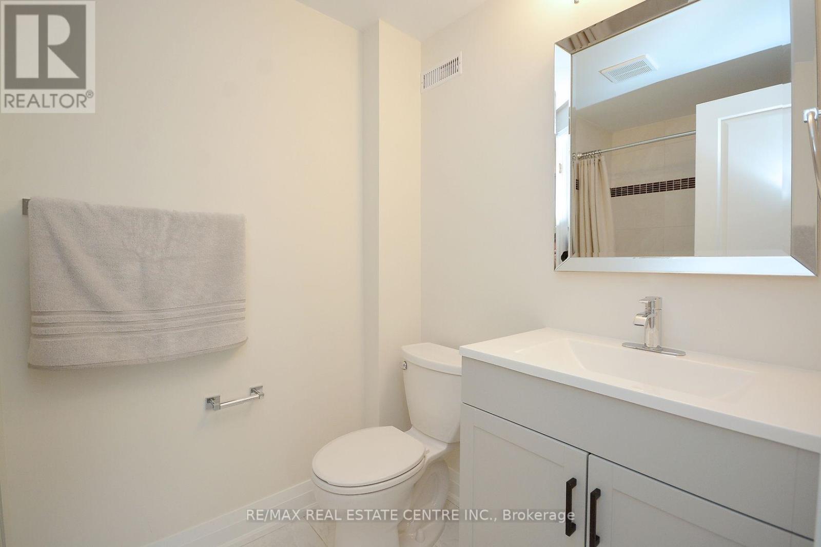 2912 Arvida Circle, Mississauga, Ontario  L5N 1R5 - Photo 25 - W12697240