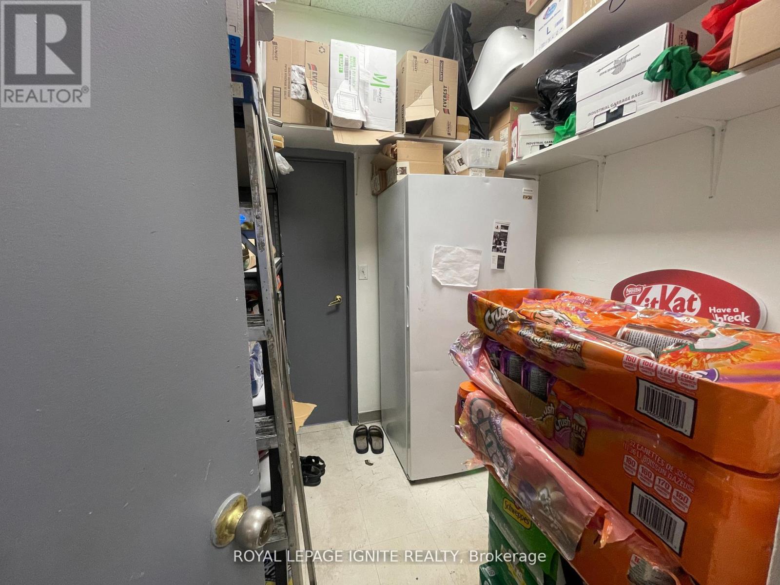 3 - 17 Queen Street, Mississauga, Ontario  L5N 6A1 - Photo 8 - W12697252