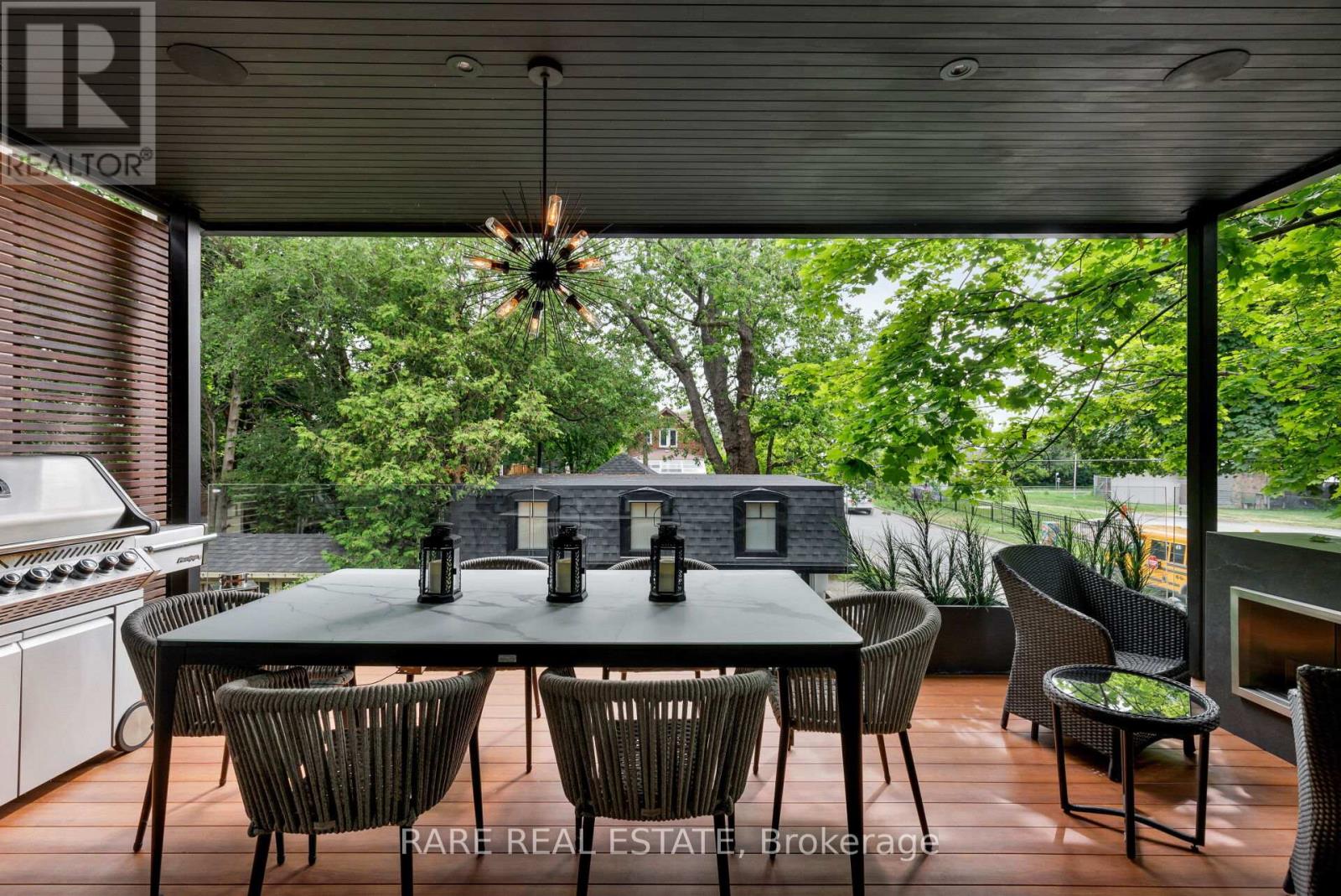 31 Third Street, Toronto, Ontario  M8V 2X7 - Photo 3 - W12697260