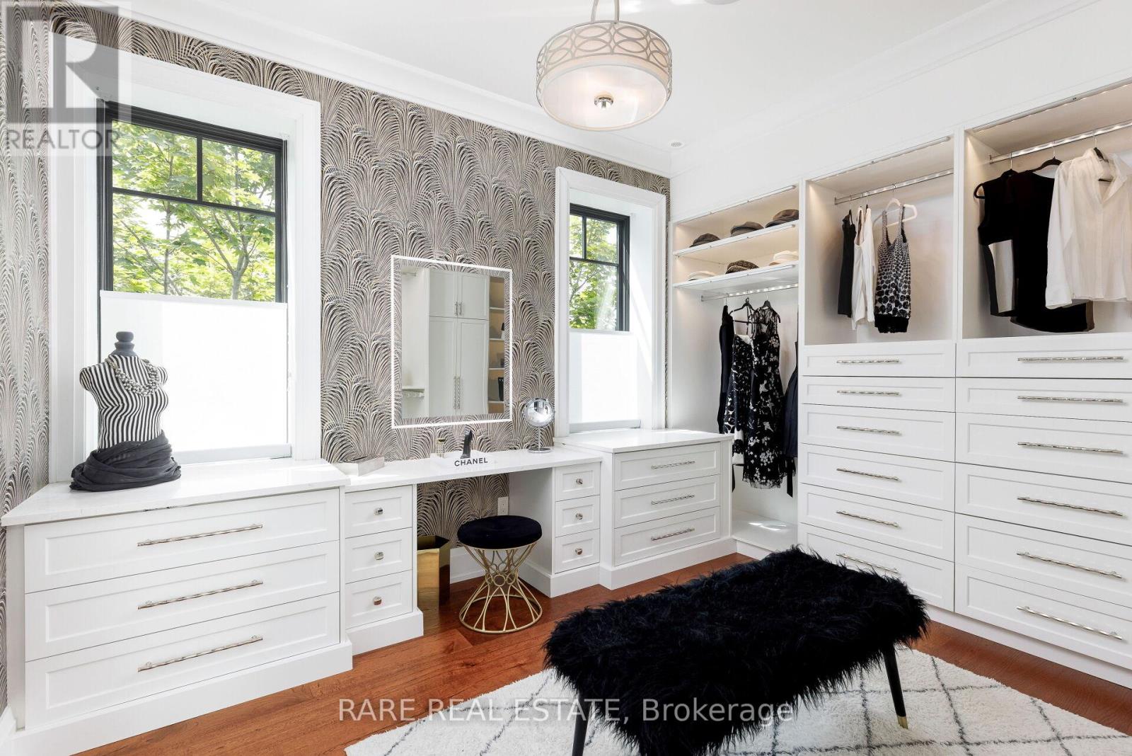 31 Third Street, Toronto, Ontario  M8V 2X7 - Photo 32 - W12697260