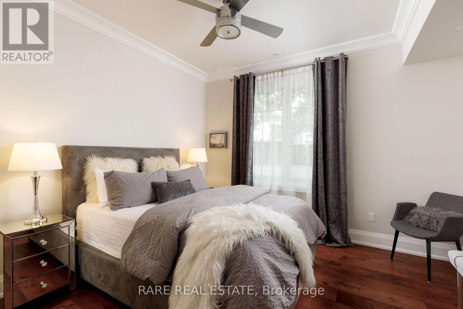 31 Third Street, Toronto, Ontario  M8V 2X7 - Photo 39 - W12697260