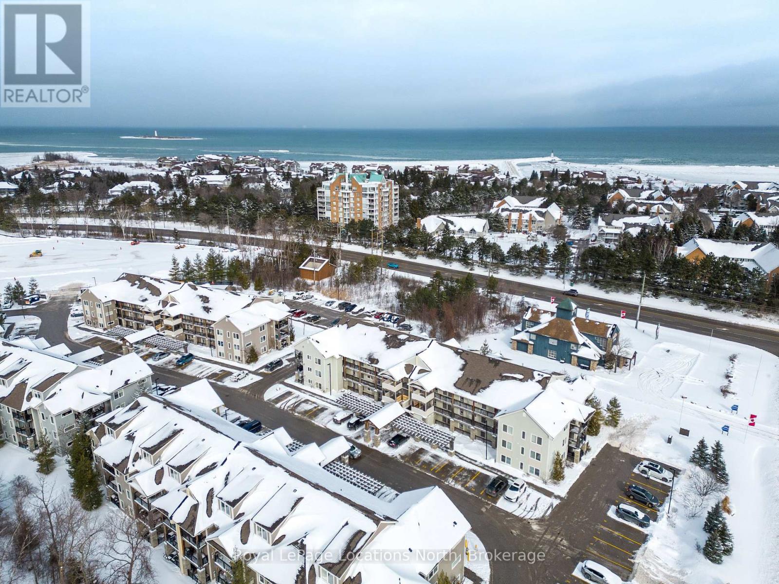 202 - 3 Brandy Lane Drive, Collingwood, Ontario  L9Y 0X4 - Photo 1 - S12697342