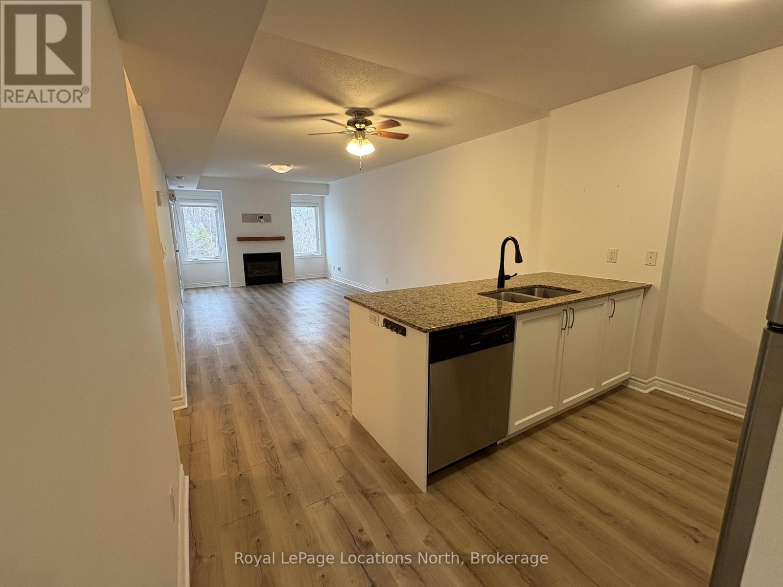 202 - 3 Brandy Lane Drive, Collingwood, Ontario  L9Y 0X4 - Photo 7 - S12697342