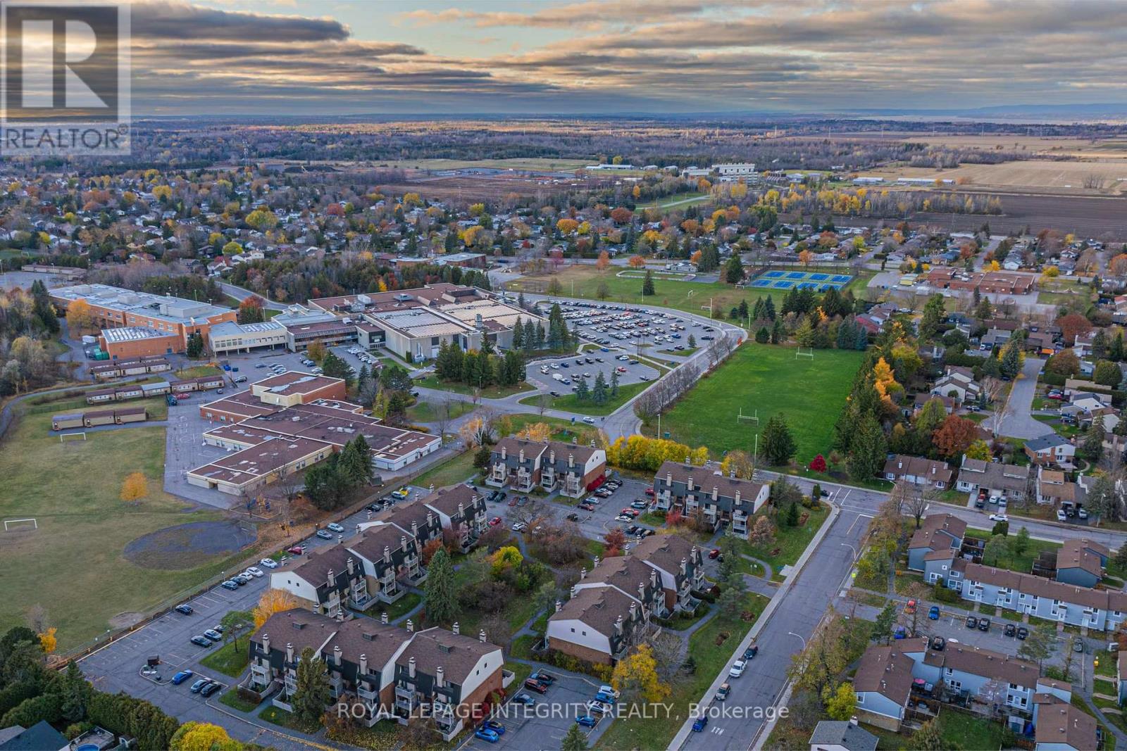 7 - 6 Sweetbriar Circle, Ottawa, Ontario  K2J 2K4 - Photo 21 - X12531374