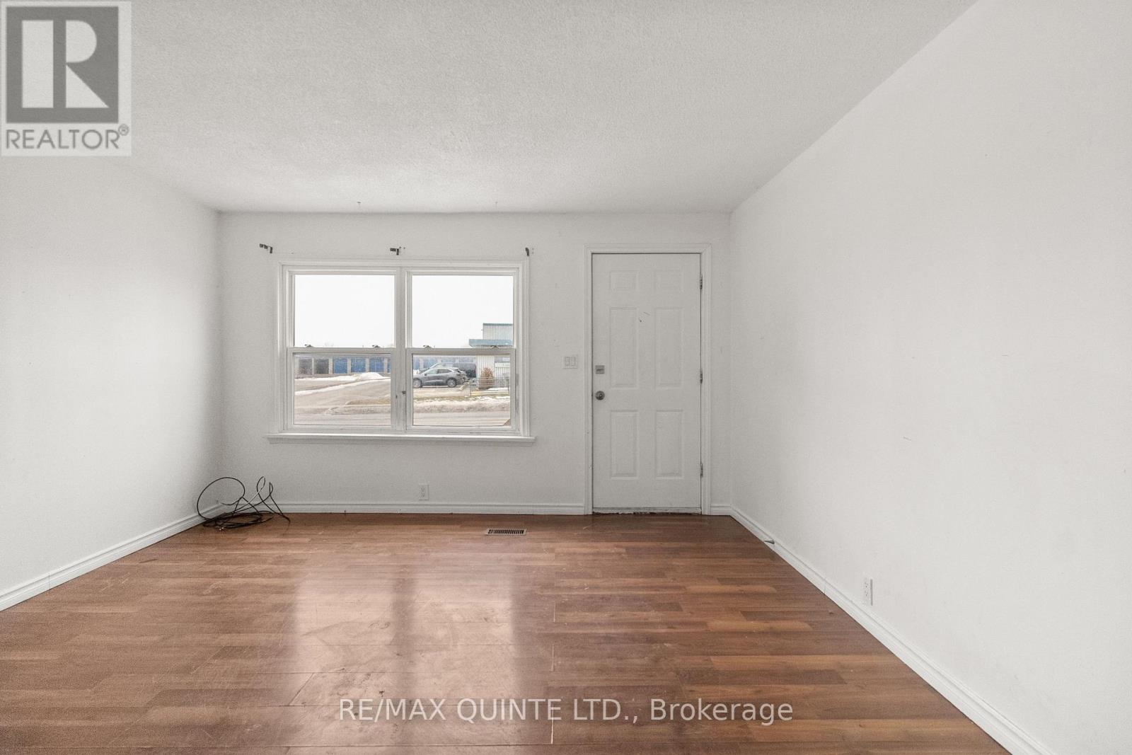 325 Sidney Street, Belleville, Ontario  K8P 3Z5 - Photo 9 - X12697300