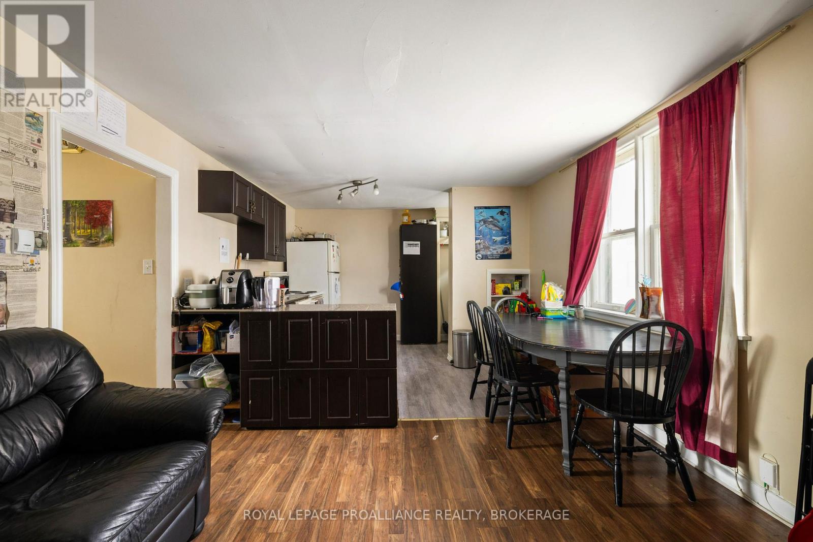 242 Colborne Street, Kingston, Ontario  K7K 1E3 - Photo 6 - X12697294
