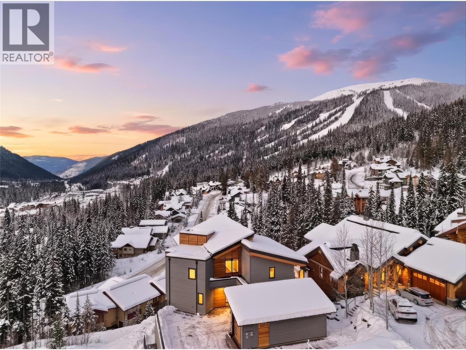 4249 Bella Vista Drive, Sun Peaks, British Columbia  V0E 5N0 - Photo 2 - 10372031