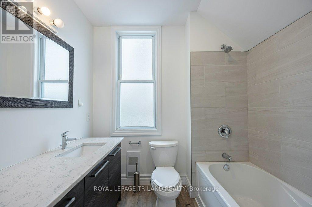 1053 Richmond Street, London East, Ontario  N6A 3J7 - Photo 39 - X12697326