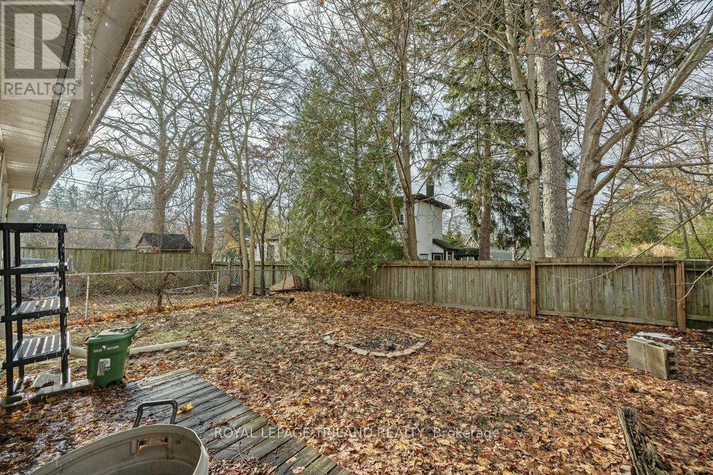 1053 Richmond Street, London East, Ontario  N6A 3J7 - Photo 47 - X12697326