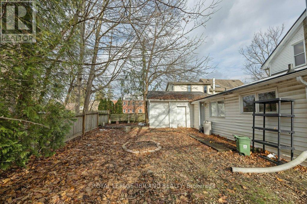 1053 Richmond Street, London East, Ontario  N6A 3J7 - Photo 48 - X12697326