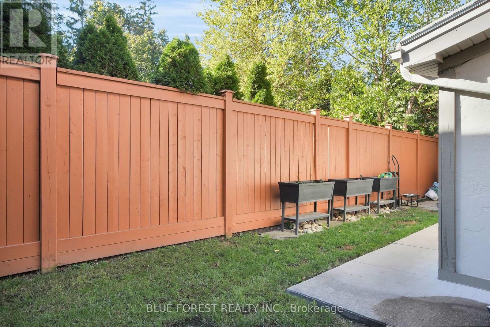 281 Cathcart Street, London South, Ontario  N6C 3N6 - Photo 46 - X12697384