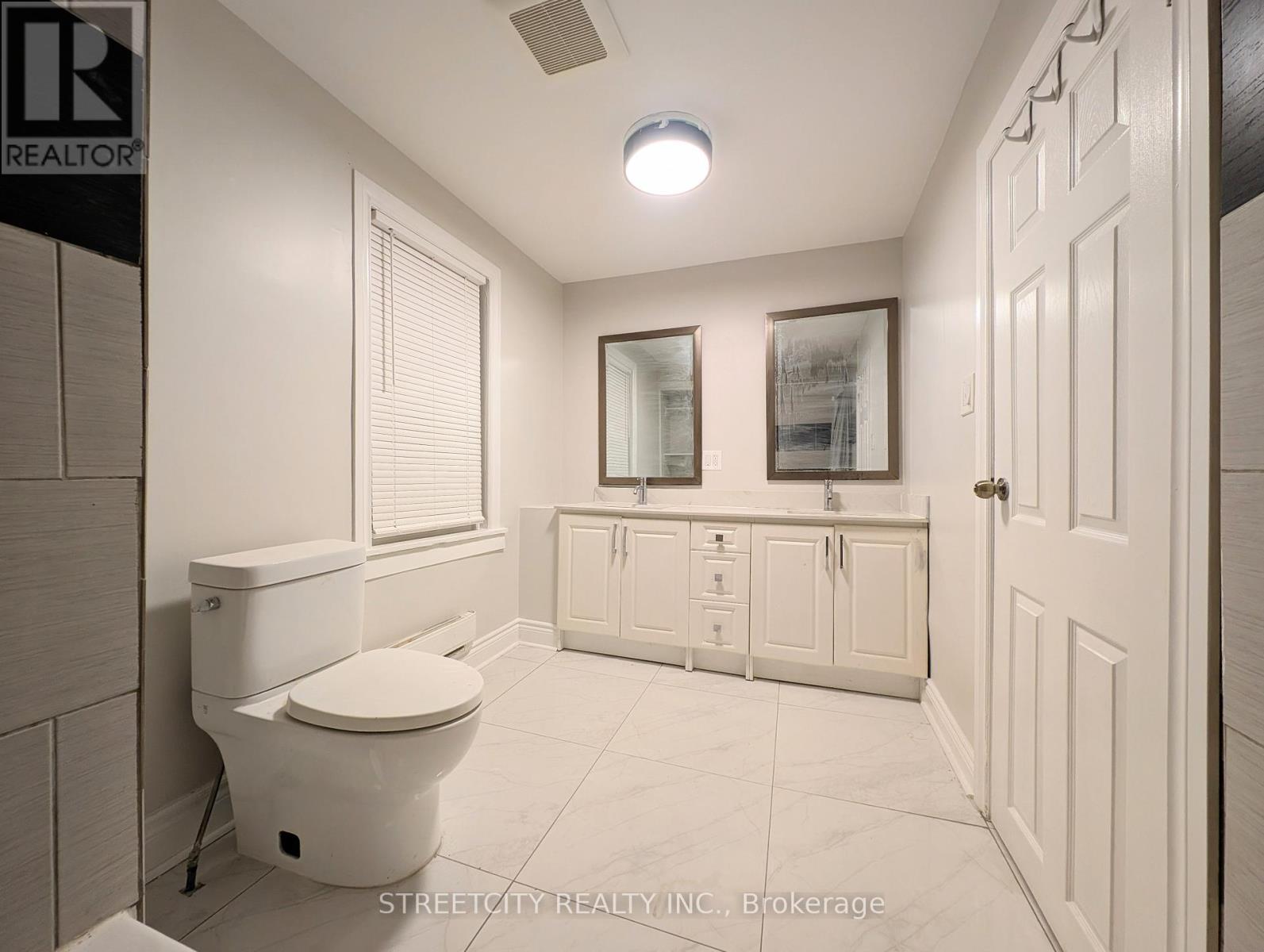 137 Proctor Street, Sarnia, Ontario  N7T 3G1 - Photo 12 - X12697466