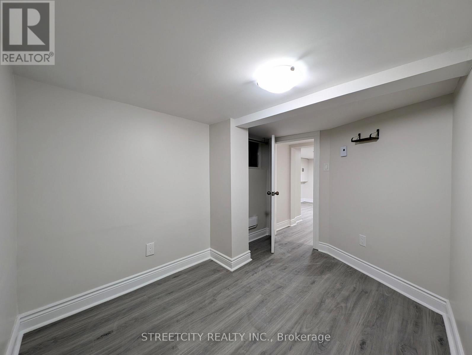 137 Proctor Street, Sarnia, Ontario  N7T 3G1 - Photo 29 - X12697466