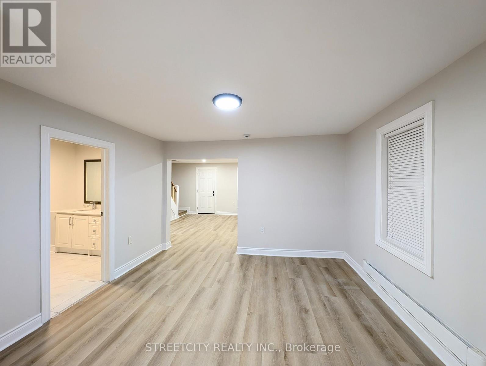 137 Proctor Street, Sarnia, Ontario  N7T 3G1 - Photo 6 - X12697466