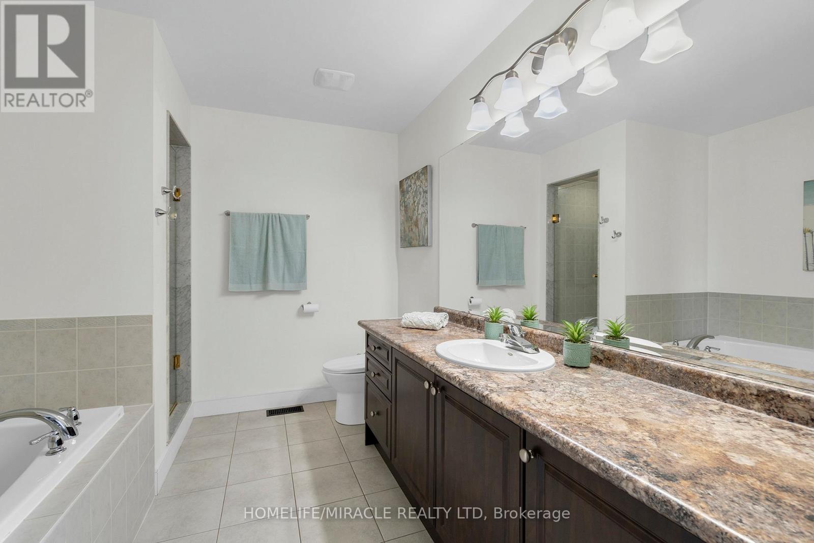 129 Vipond Way, Bradford West Gwillimbury, Ontario  L3Z 0G7 - Photo 26 - N12436930