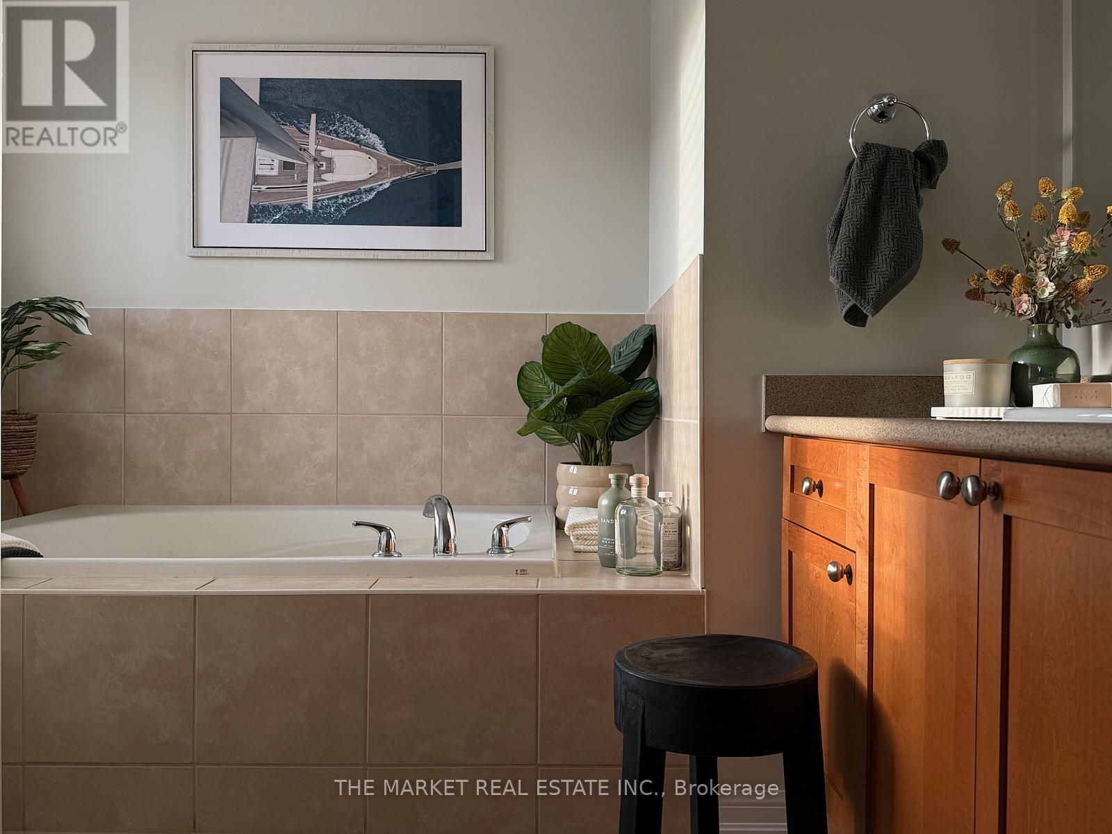 688 Rayner Court, Milton, Ontario  L9T 0N9 - Photo 22 - W12696730