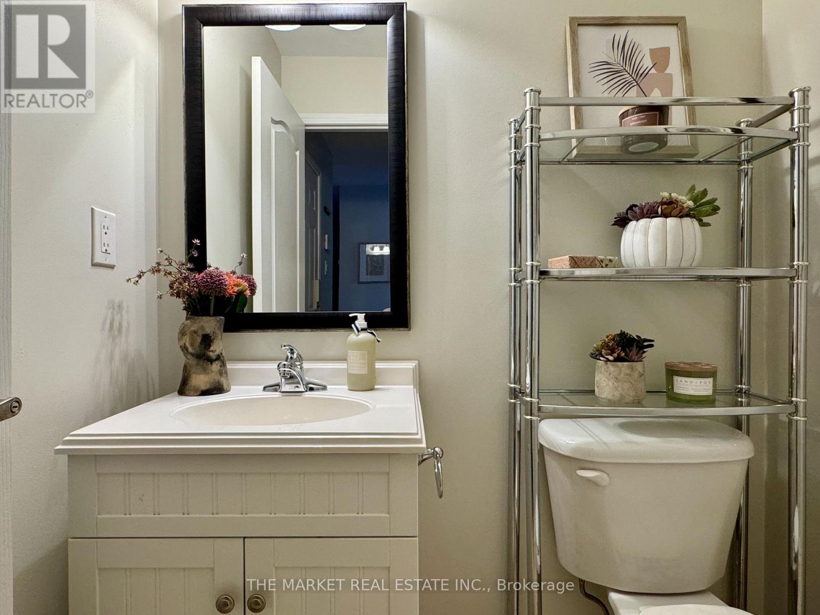 688 Rayner Court, Milton, Ontario  L9T 0N9 - Photo 17 - W12696730