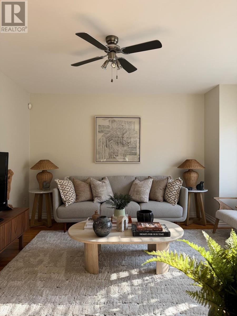 688 Rayner Court, Milton, Ontario  L9T 0N9 - Photo 9 - W12696730