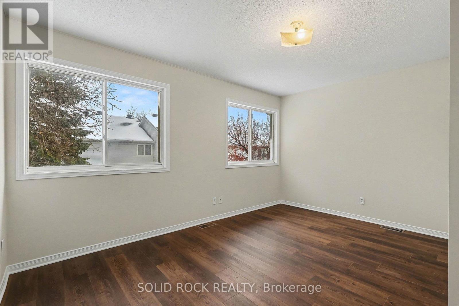 17 Festive Private, Ottawa, Ontario  K2C 4A2 - Photo 13 - X12697306