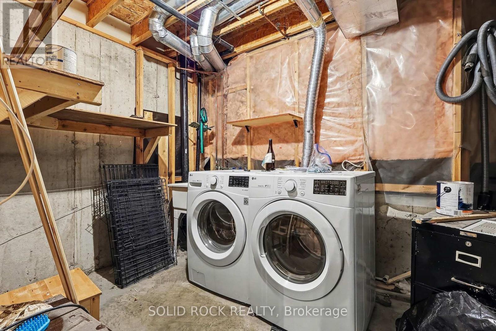 17 Festive Private, Ottawa, Ontario  K2C 4A2 - Photo 16 - X12697306