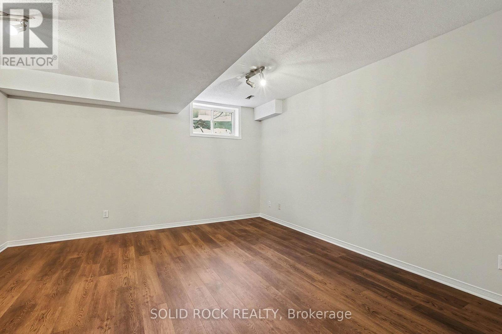 17 Festive Private, Ottawa, Ontario  K2C 4A2 - Photo 18 - X12697306