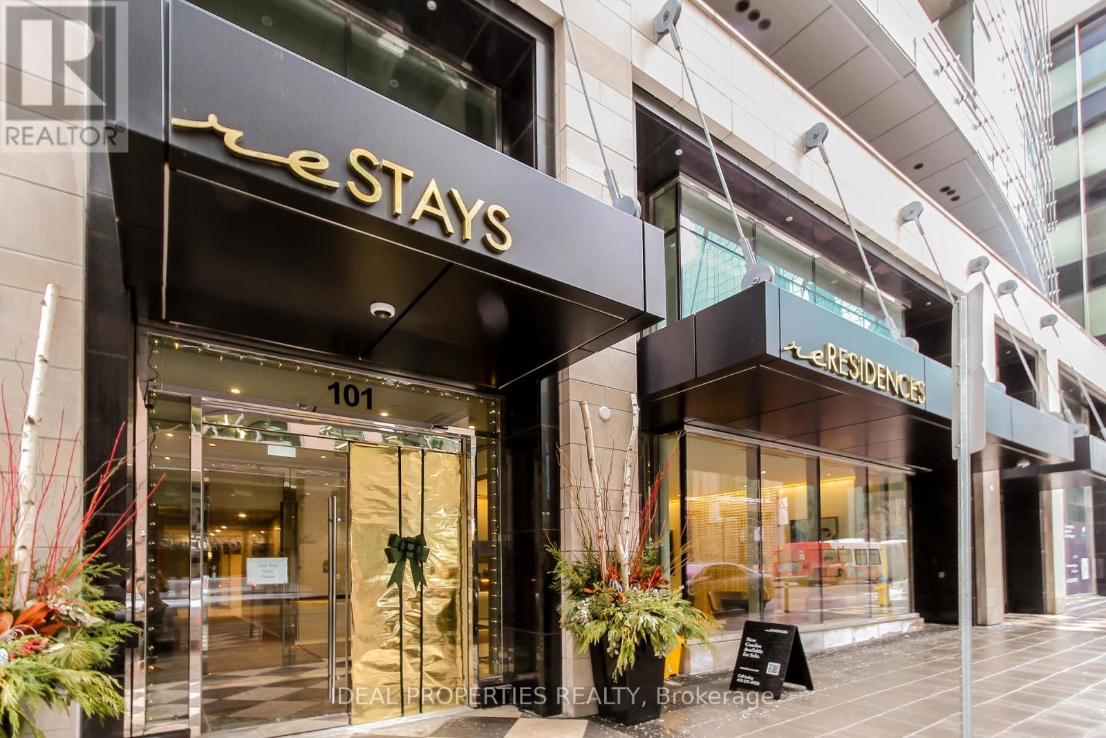 803 - 101 Queen Street, Ottawa, Ontario  K1P 5C7 - Photo 2 - X12697330