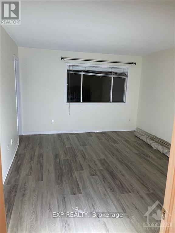 278 Stoneway Drive, Ottawa, Ontario  K2G 6B8 - Photo 10 - X12697344