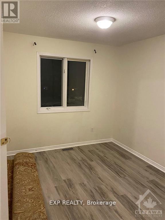 278 Stoneway Drive, Ottawa, Ontario  K2G 6B8 - Photo 14 - X12697344