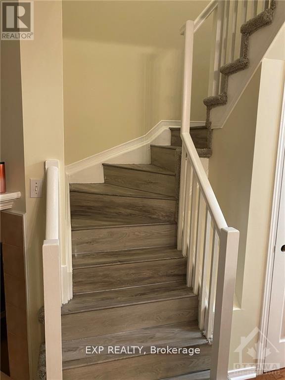 278 Stoneway Drive, Ottawa, Ontario  K2G 6B8 - Photo 6 - X12697344