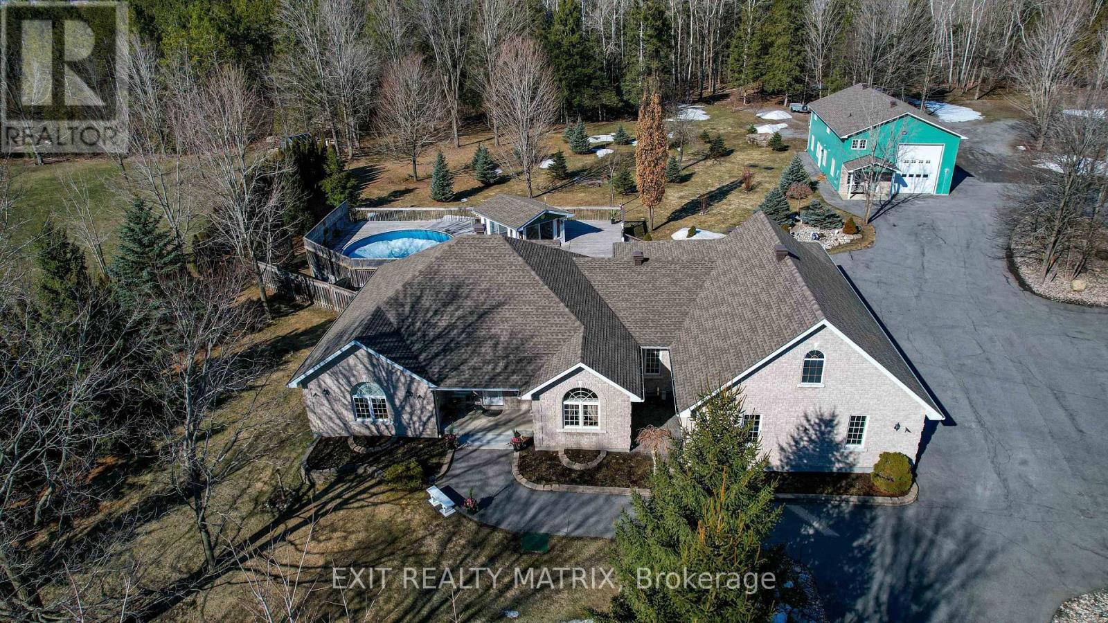 2573 Mitchell Street, Ottawa, Ontario  K0A 2P0 - Photo 1 - X12697458