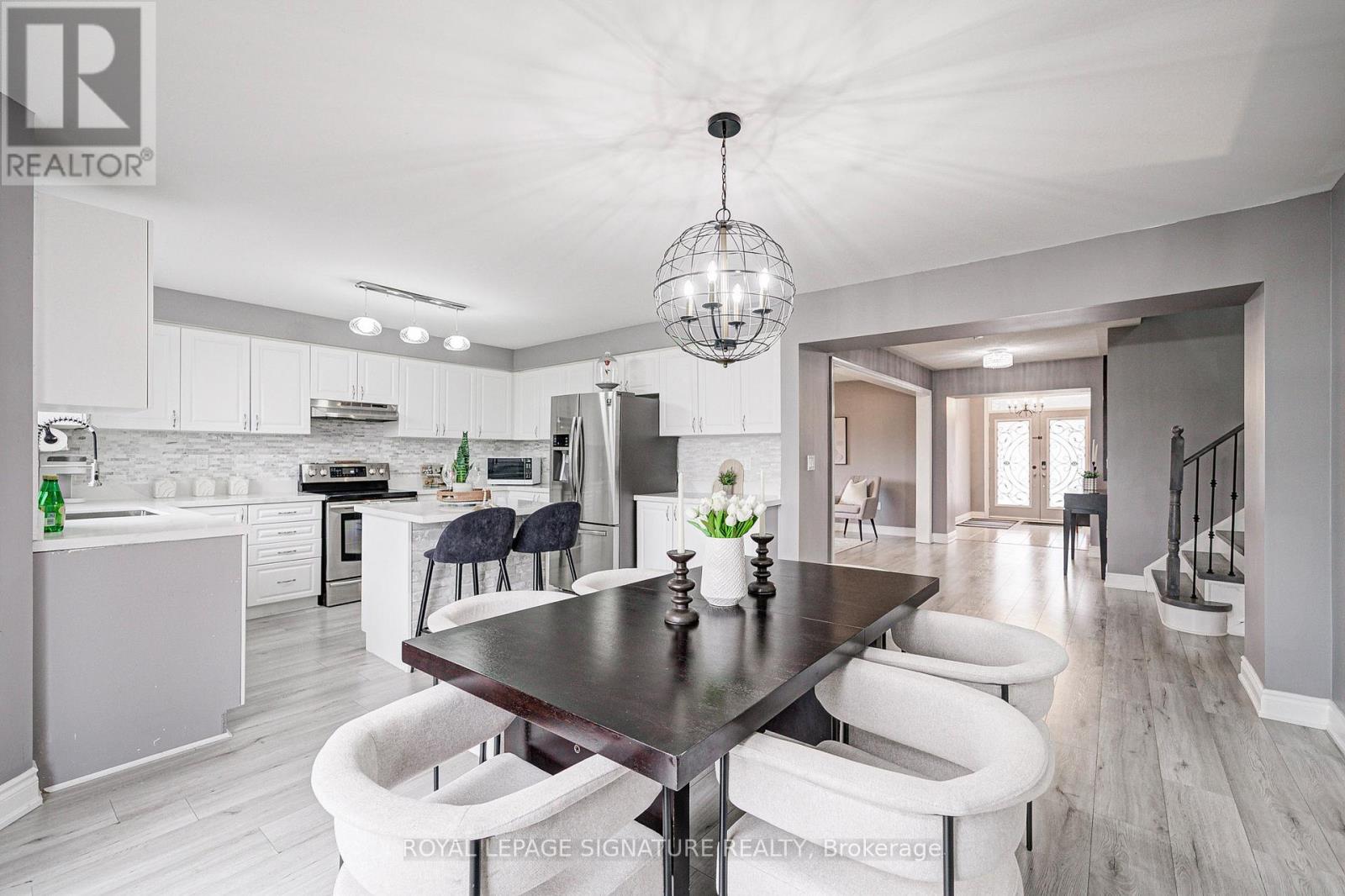 51 Todd Crescent, Southgate, Ontario  N0C 1B0 - Photo 10 - X12464436