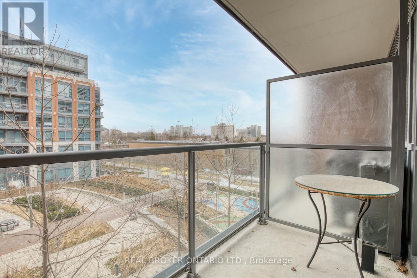 358 - 31 Tippett Road, Toronto, Ontario  M3H 0E7 - Photo 19 - C12697328