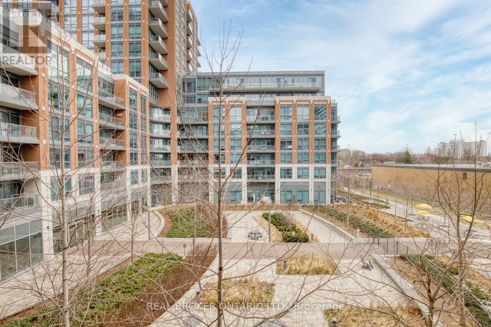 358 - 31 Tippett Road, Toronto, Ontario  M3H 0E7 - Photo 21 - C12697328