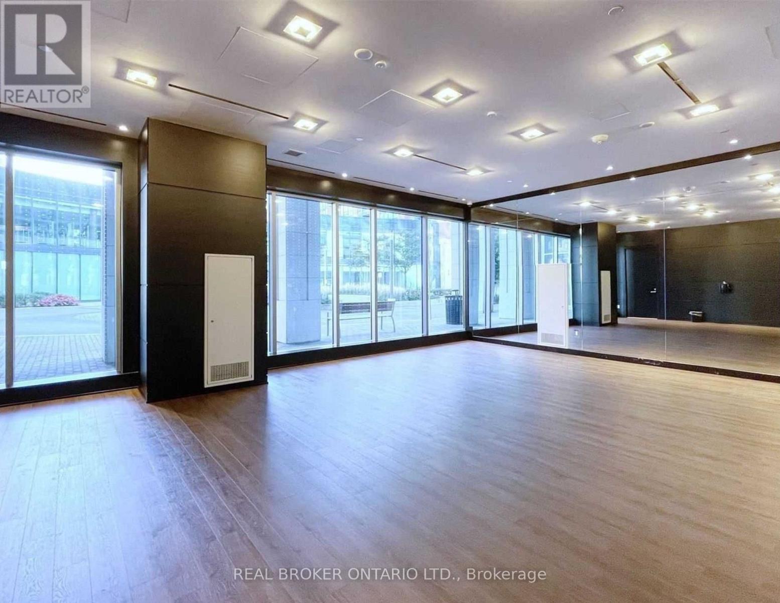 358 - 31 Tippett Road, Toronto, Ontario  M3H 0E7 - Photo 24 - C12697328