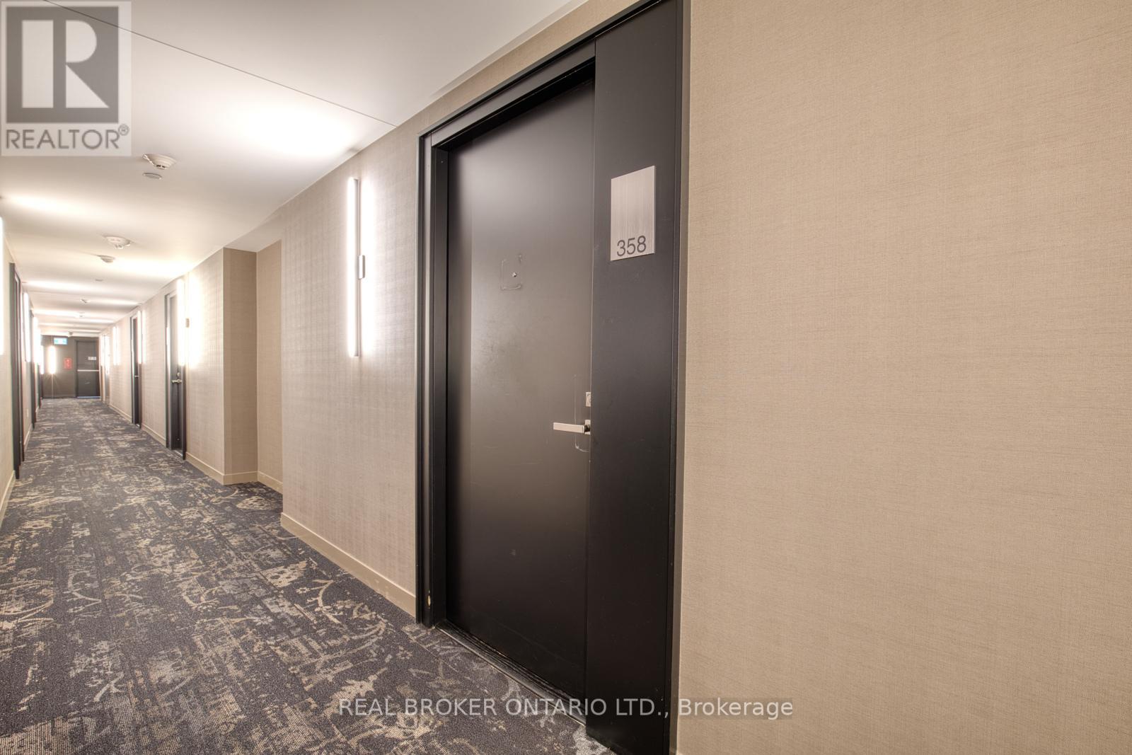 358 - 31 Tippett Road, Toronto, Ontario  M3H 0E7 - Photo 3 - C12697328
